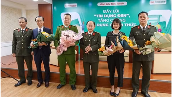 Để tín dụng tiêu dùng đến gần hơn với người dân ảnh 2