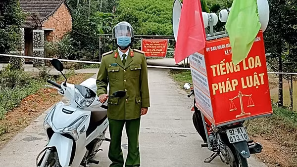 Khi cán bộ Công an cũng là F0 ảnh 5