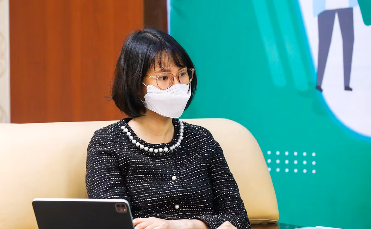 Giao lưu trực tuyến: “Đẩy lùi “tín dụng đen”, tăng cường tín dụng chính thức