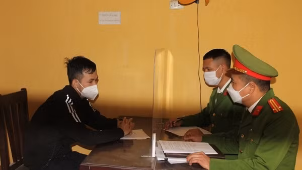 “Bay” 600 triệu đồng sau khi nghe cuộc điện thoại của người giả mạo Công an ảnh 2