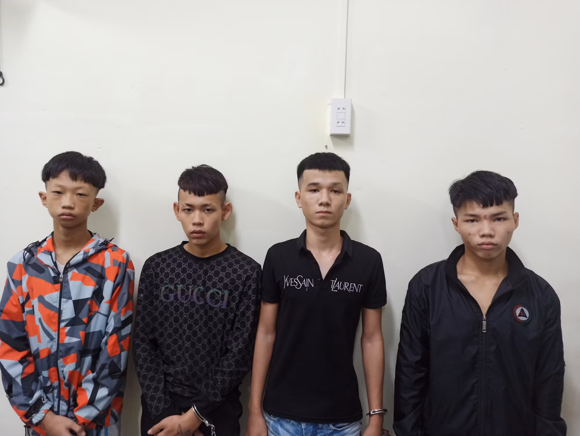  Gần 5 ngày đêm ráo riết truy nóng hành tung nhóm cướp tài sản -0