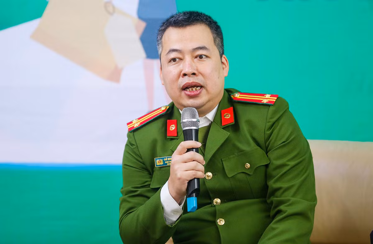Giao lưu trực tuyến: “Đẩy lùi “tín dụng đen”, tăng cường tín dụng chính thức