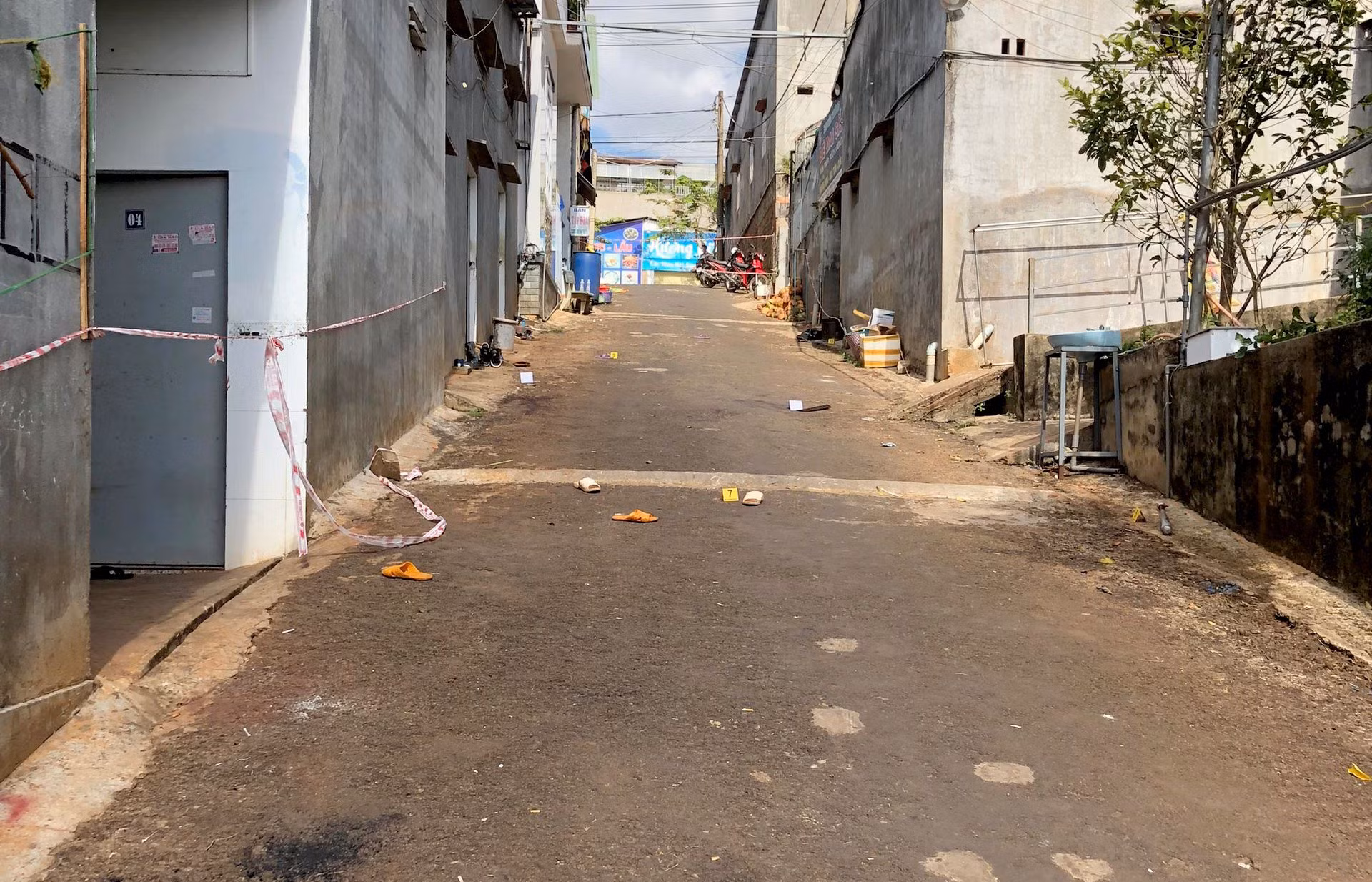 Án mạng từ tiếng loa kẹo kéo -0