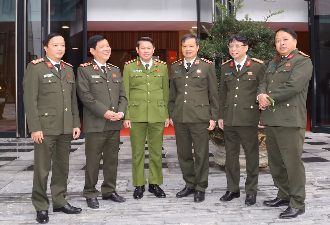 Xây dựng lực lượng CAND chính quy, tinh nhuệ hiện đại -0