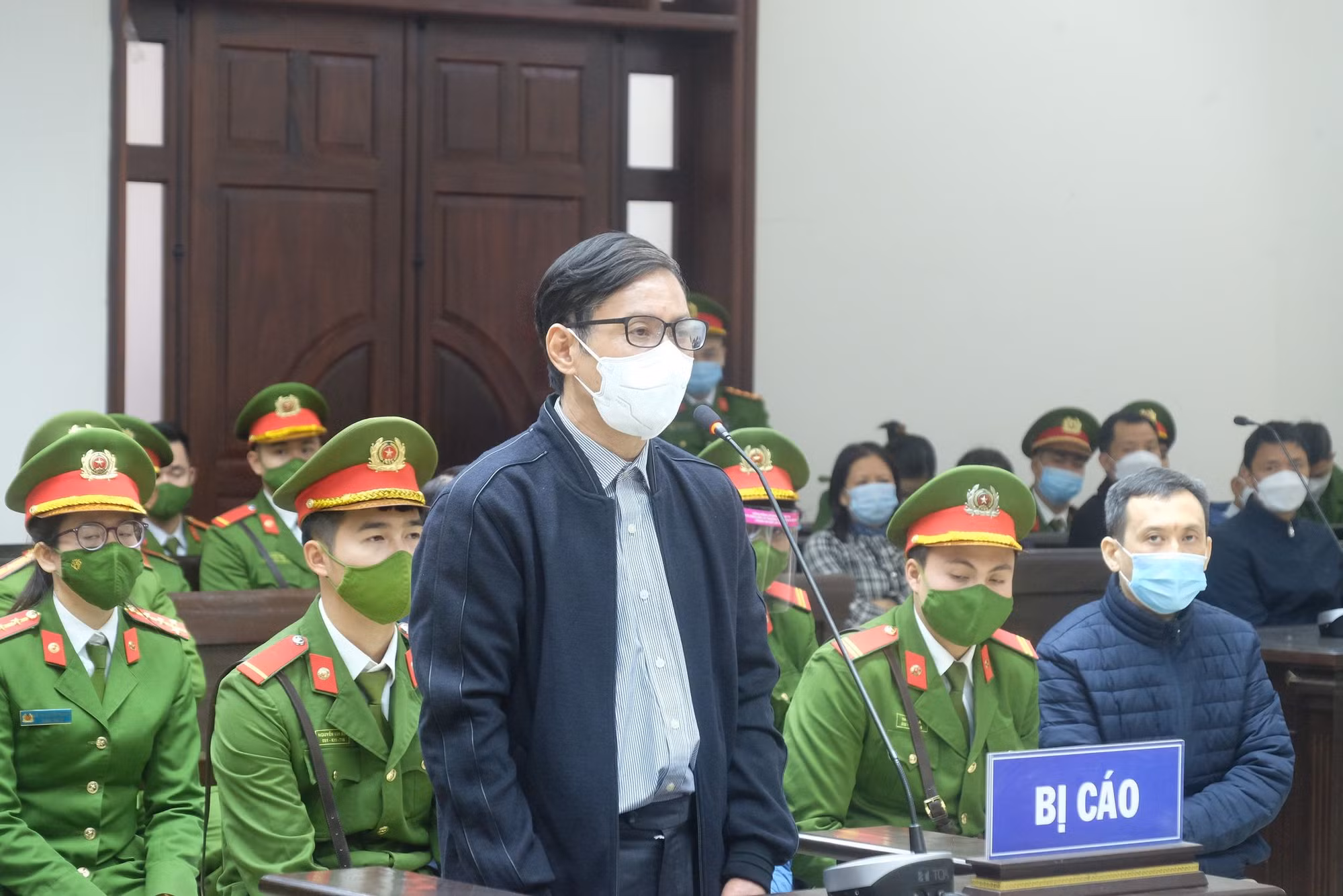 Cựu Chủ tịch TP Hà Nội Nguyễn Đức Chung bị đề nghị … năm tù trong vụ can thiệp trúng thầu -0