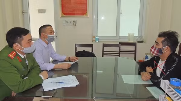 Bắt kẻ giết người sau 11 năm trốn truy nã ảnh 5