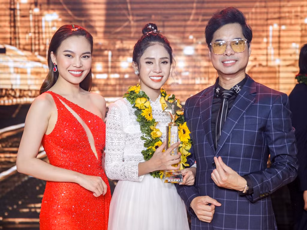 1 than tuong bolero 2019.jpg -0