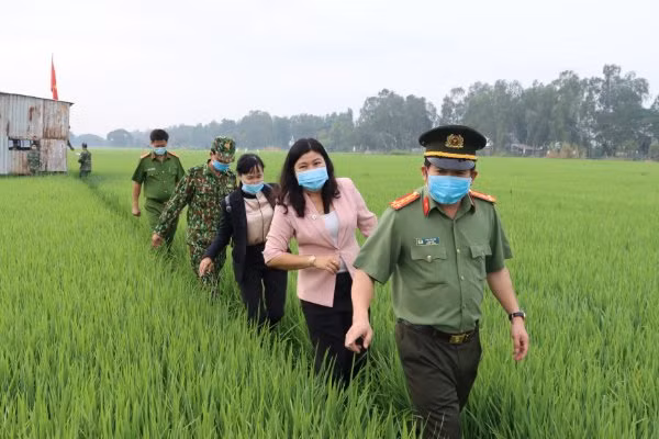 Nỗ lực giữ bình yên biên giới Tây Nam của Tổ quốc -0