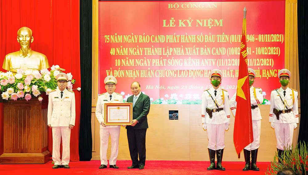 Xứng đáng là những chiến sỹ tiên phong trên mặt trận văn hóa - tư tưởng -0