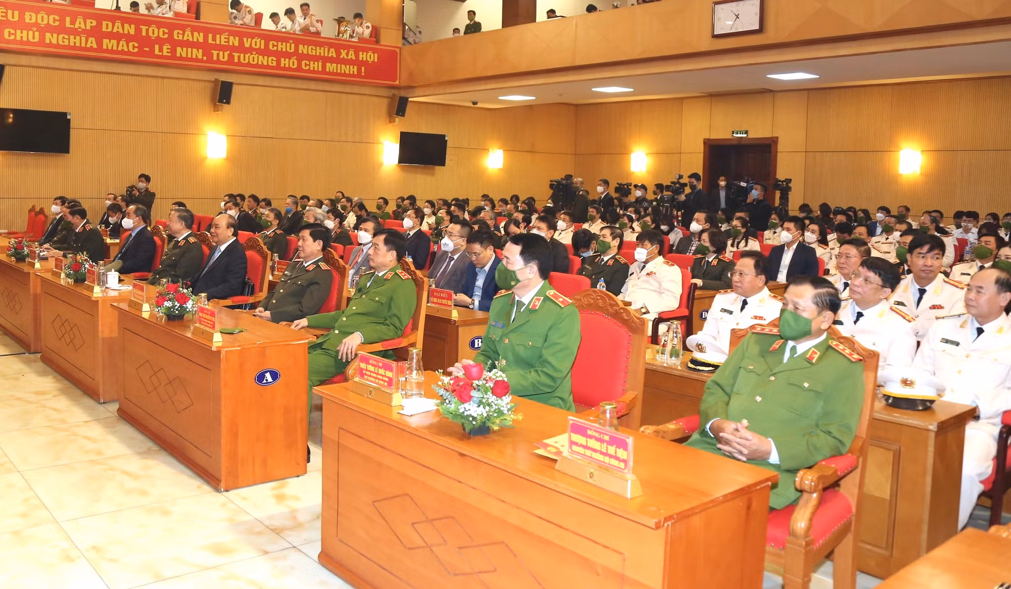 Bám sát thực tiễn, có nhiều tác phẩm báo chí, cuốn sách giá trị, cuốn hút công chúng -0