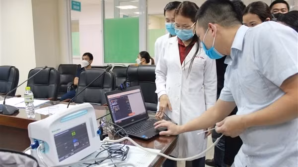 Bệnh viện 199 hỗ trợ triển khai 2 trạm y tế điều trị, cách ly F0 tại các khu công nghiệp