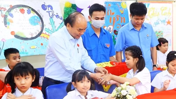Thư của Chủ tịch nước gửi thiếu niên, nhi đồng nhân dịp Tết Trung Thu