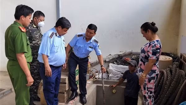 Rà soát tình trạng treo biển hết xăng ở Tây Nam Bộ