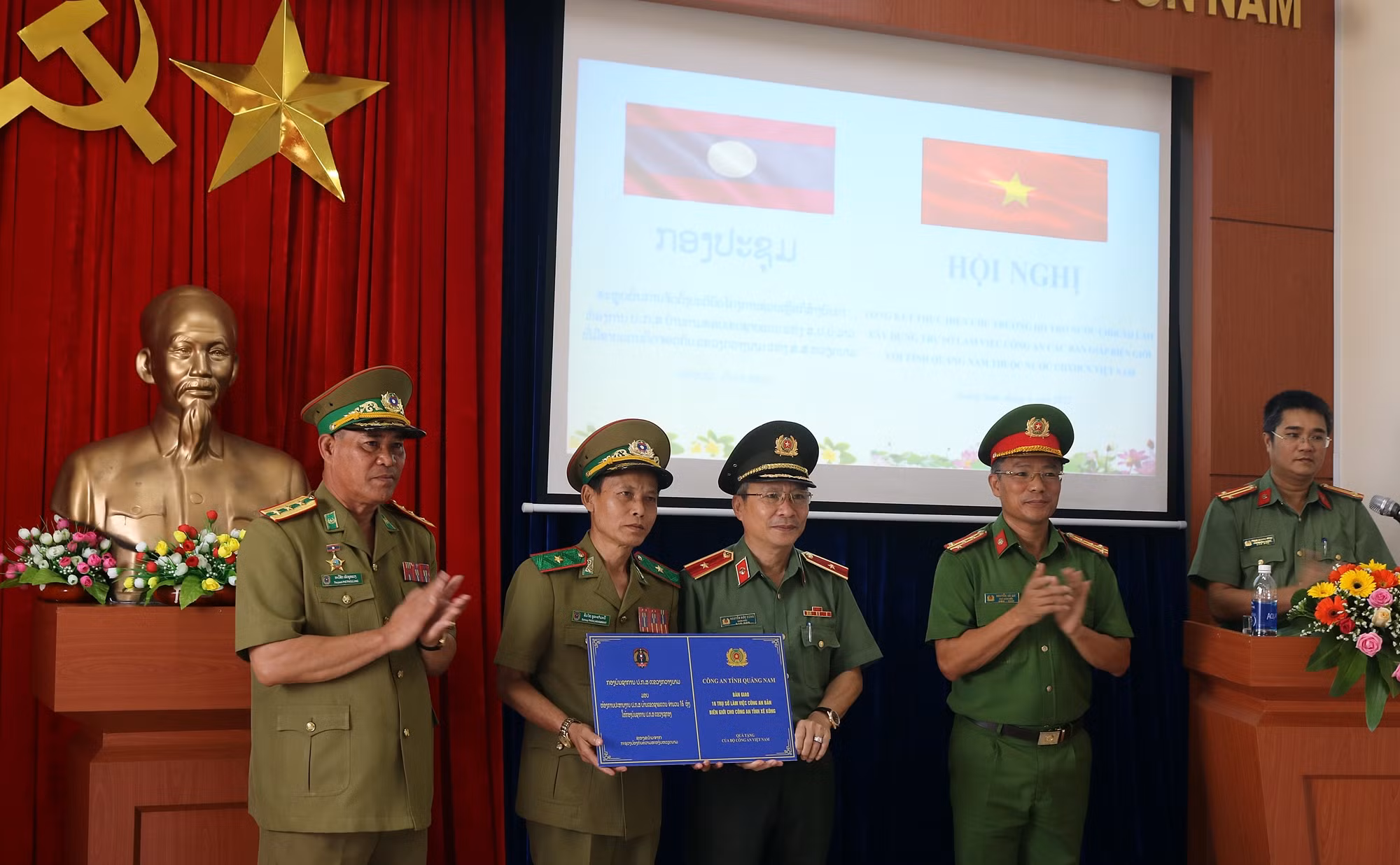 Những công trình thắm tình hữu nghị trên đất Xê Kông -0