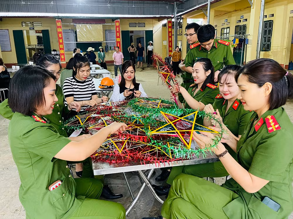 Đêm hội Trăng rằm cho học sinh miền núi Pa Cheo -0