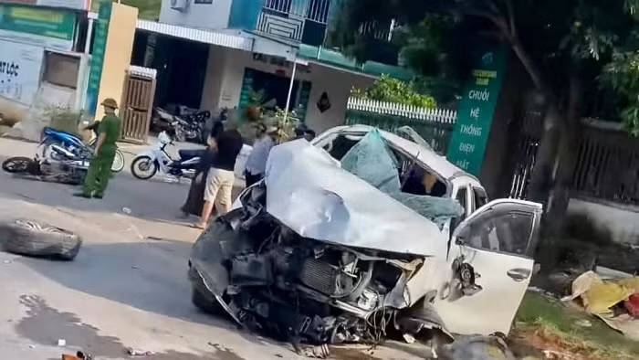Tạm giữ hình sự lái xe gây tai nạn làm 7 người thương vong -0