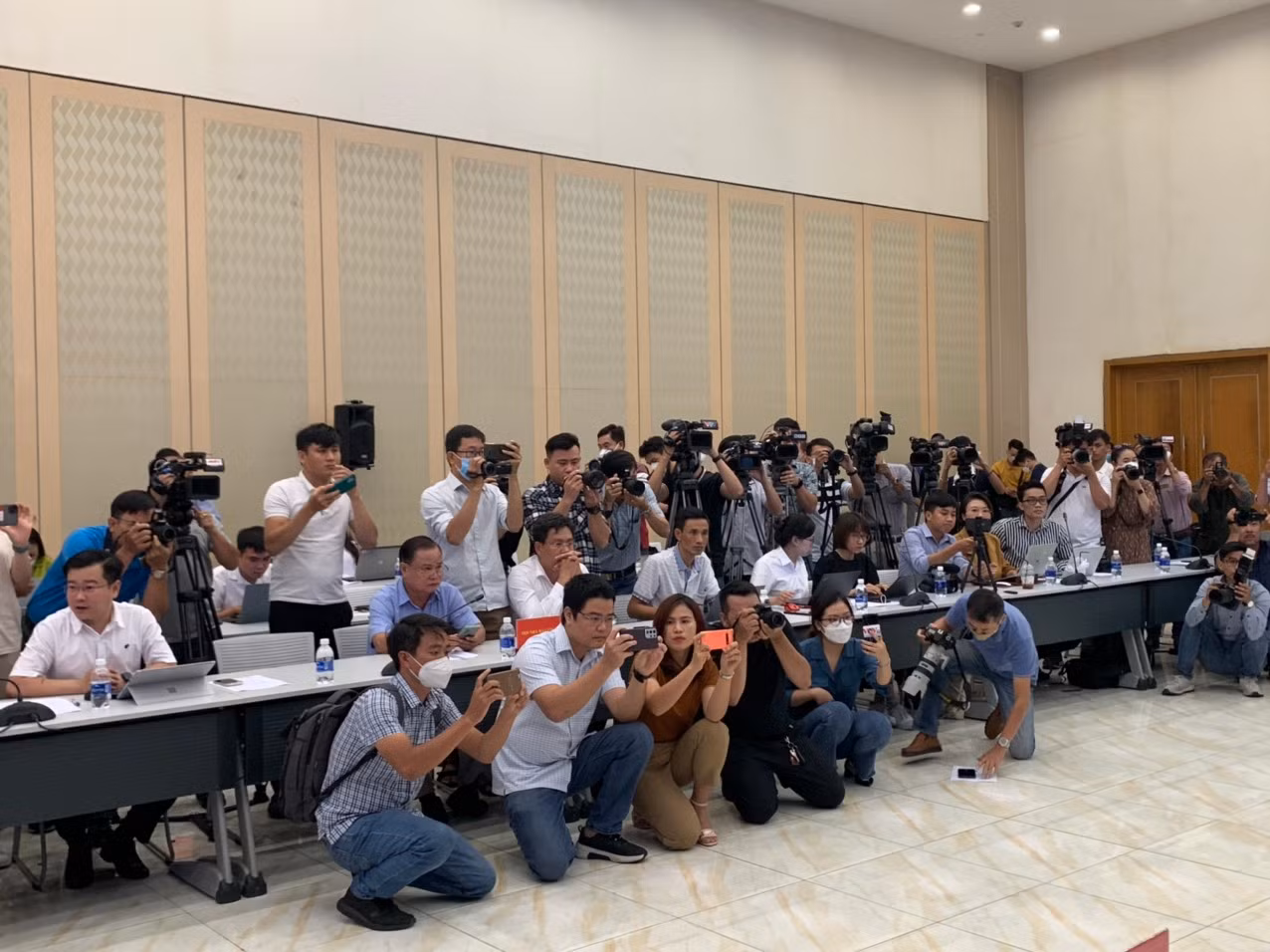 Vụ cháy quán karaoke An Phú có tổng cộng 59 người thương vong -0