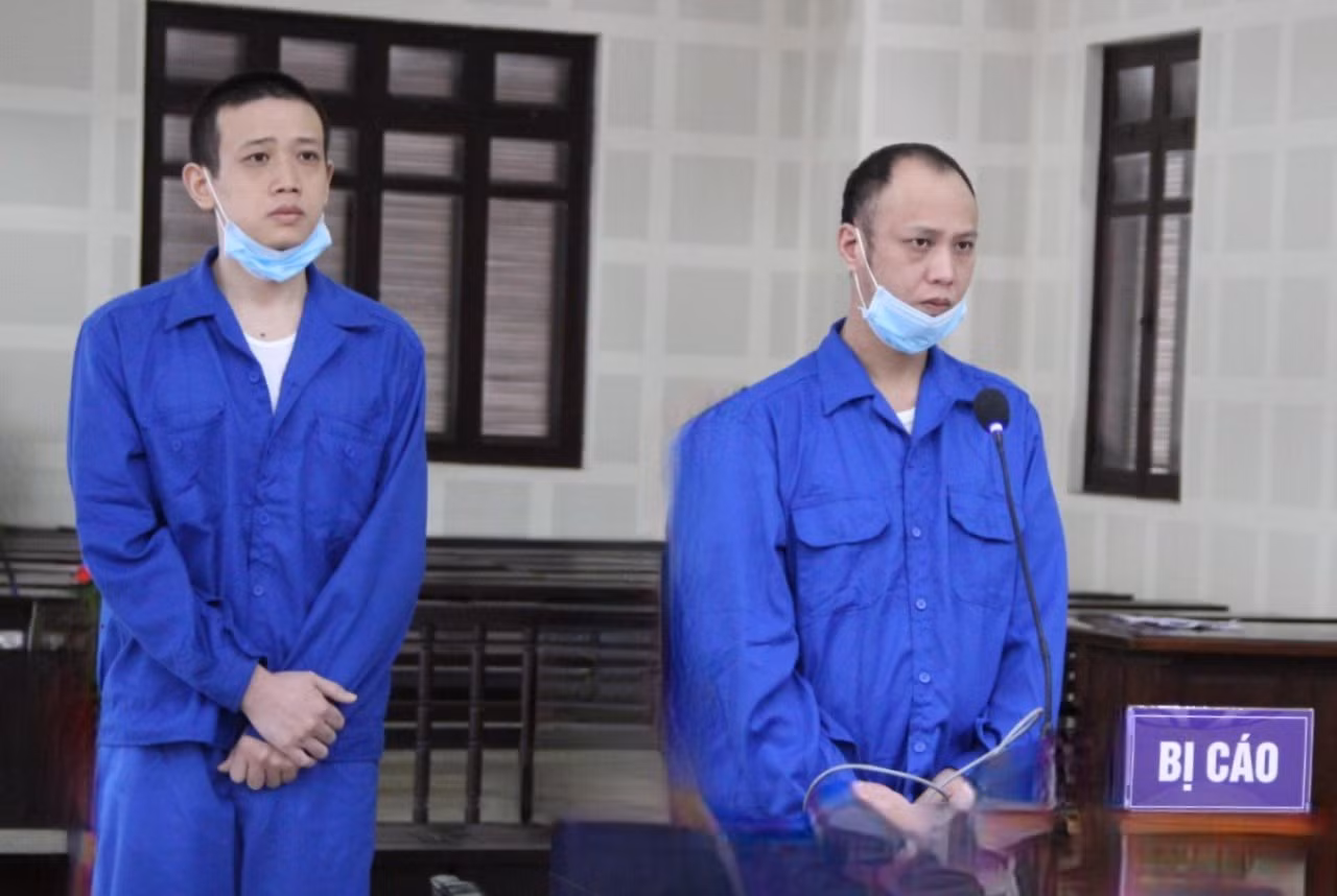 “Nuôi ong tay áo”, ông chủ người Trung Quốc mất gần 1,3 tỷ đồng -0