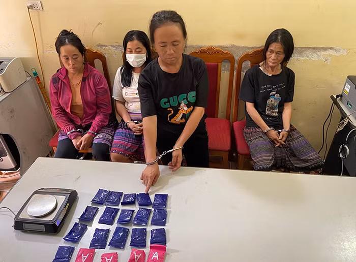 Phá thành công Chuyên án ma túy tóm gọn 6 “nữ quái” -0