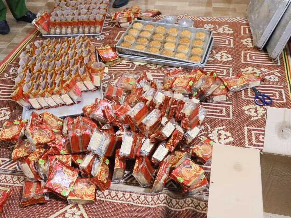 Hơn 3 tạ bánh trung thu chưa được kiểm nghiệm chất lượng an toàn thực phẩm -0