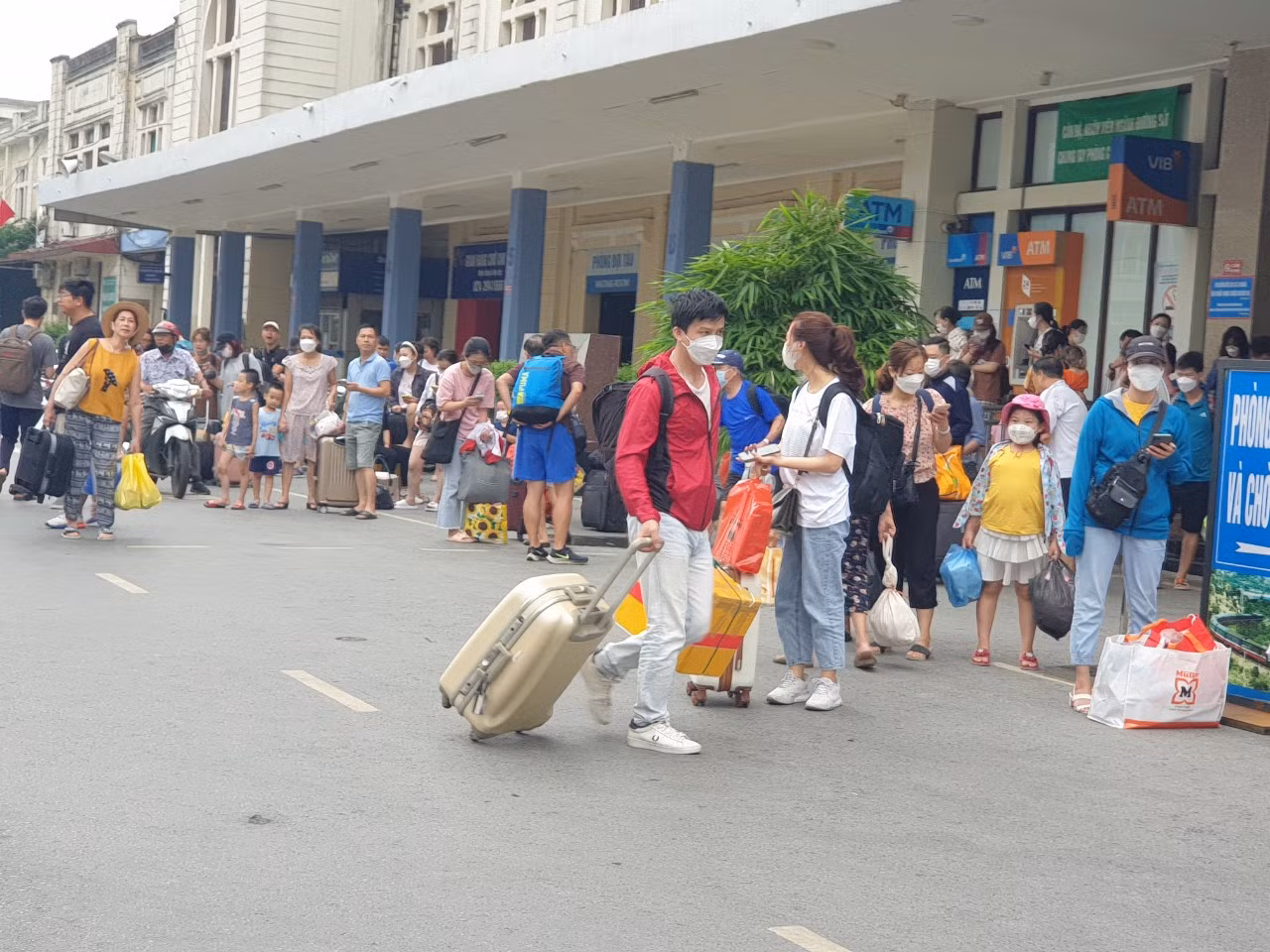Đường sắt giảm giá vé tàu cho tân sinh viên nhập học -0