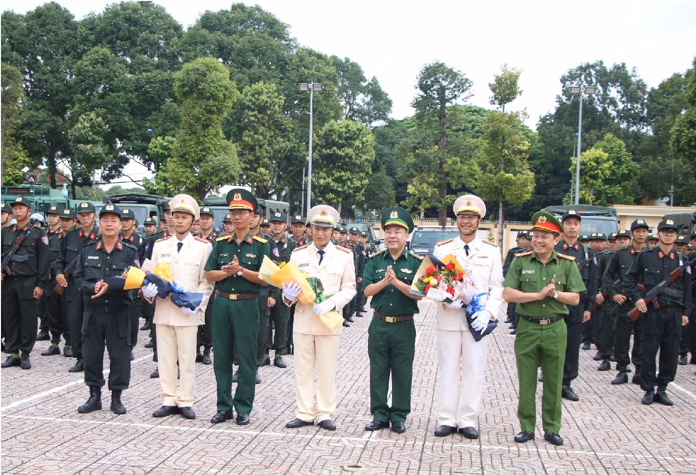 Đắk Lắk ra mắt Tiểu đoàn Cảnh sát cơ động dự bị chiến đấu -0