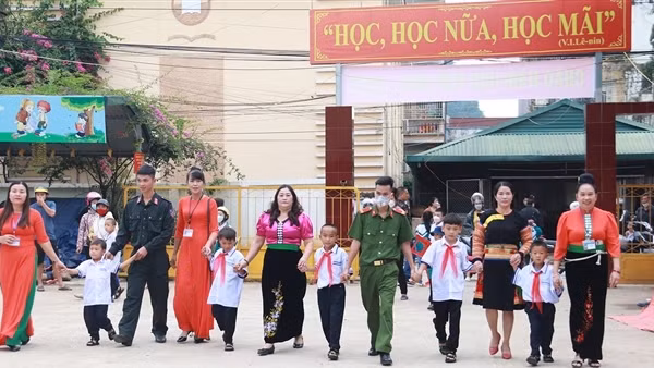 Mùa khai giảng không còn “chênh vênh”