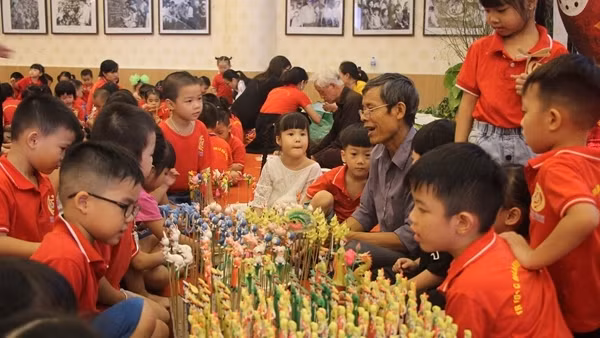 Lễ hội “Bánh Trung thu và trái cây 3 miền” tại Hà Nội