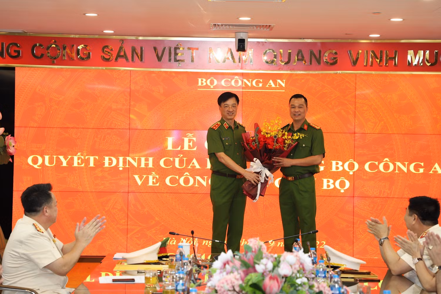 Đại tá Nguyễn Quốc Hùng giữ chức vụ Cục trưởng Cục Cảnh sát Quản lý hành chính về trật tự xã hội -0