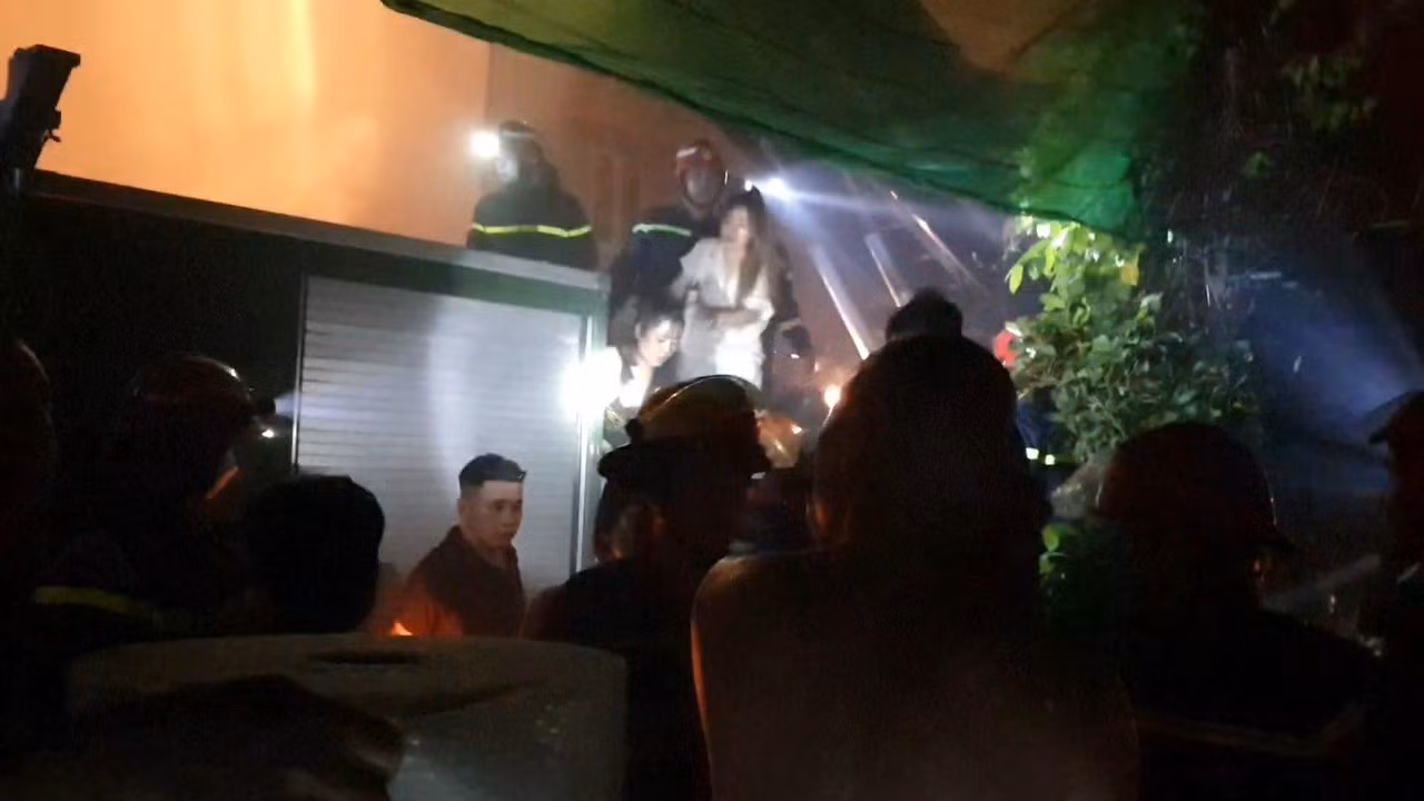 Đã có 28 người thiệt mạng trong vụ cháy quán karaoke An Phú ở Bình Dương -2
