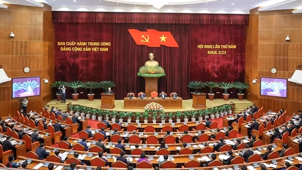 Quy định của Bộ Chính trị về phân cấp quản lý cán bộ và bổ nhiệm, giới thiệu cán bộ ứng cử