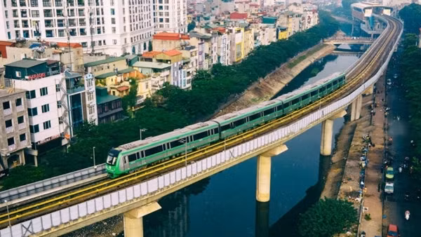 Hà Nội: Tăng mạnh giá vé hai tuyến đường sắt đô thị từ 1/8