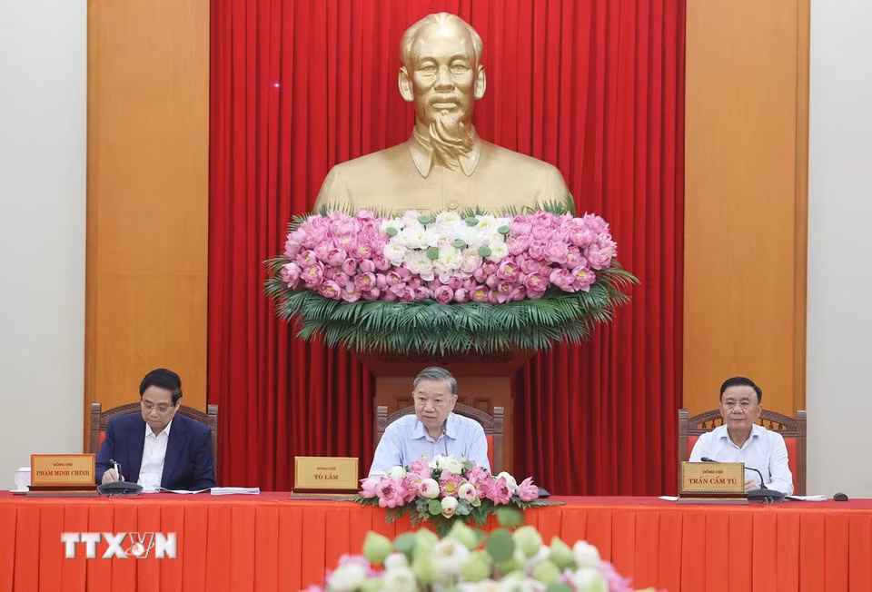Tổng Bí thư Tô Lâm: Tiếp tục chủ động&nbsp; rà soát, hoàn thiện dự thảo các văn kiện Đại hội XIV của Đảng -0