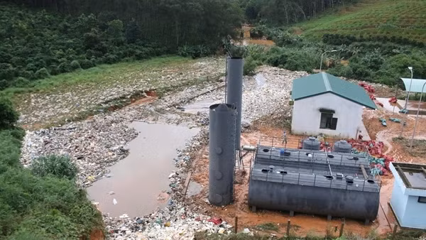 Kiểm tra phản ánh khu xử lý rác thải “thủng” hồ chứa, gây ô nhiễm