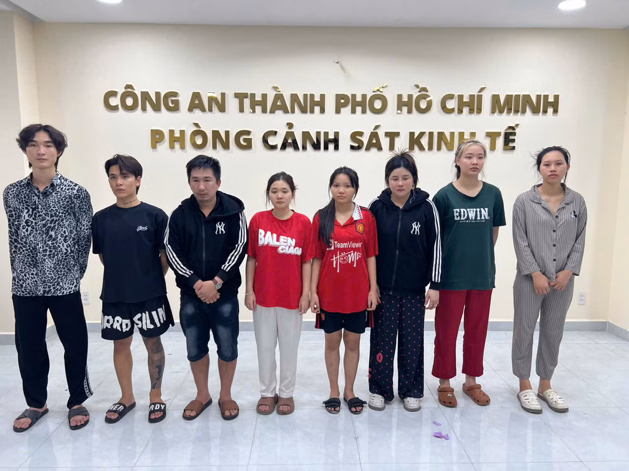 Mua bán bóng cười ngụy trang “Cocktail BL và Combo Cocktail BL”, thu lợi bất chính hàng trăm tỷ đồng -0