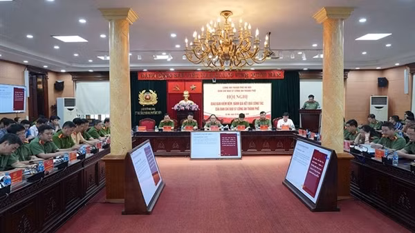 Dấu ấn quan trọng trong tiến trình chuyển đổi số của Công an TP Hà Nội