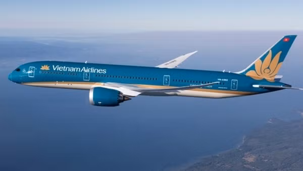 “Lội ngược dòng” Vietnam Airlines bứt tốc duy trì đà tăng trưởng nửa đầu năm 2025