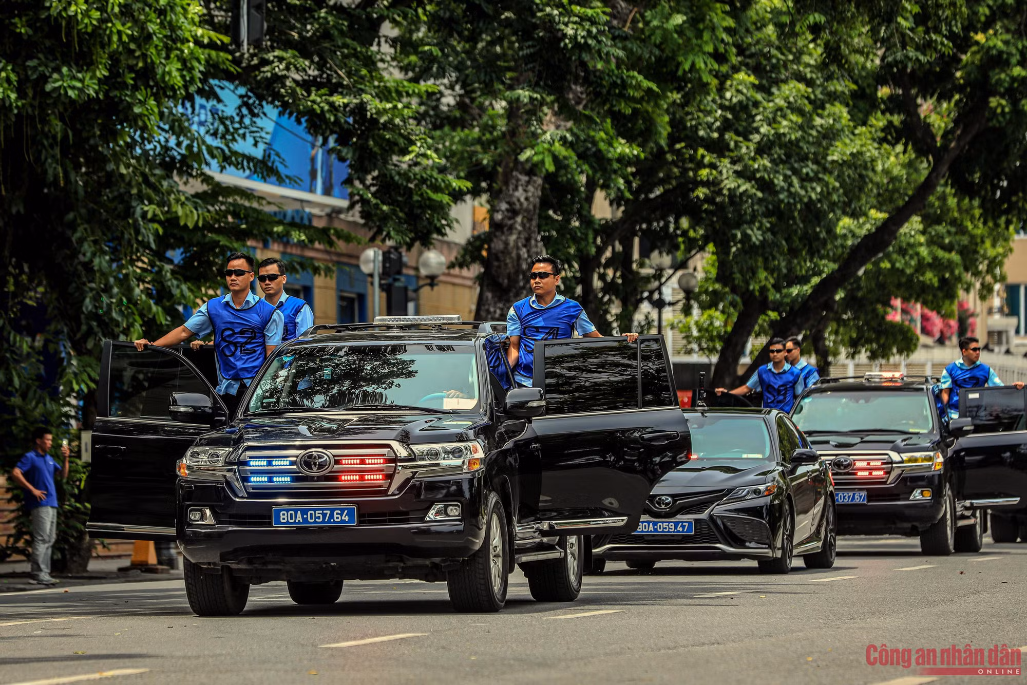 b3.jpg -5
