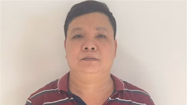 Mâu thuẫn đòi nợ, đâm hàng xóm 19 nhát dao