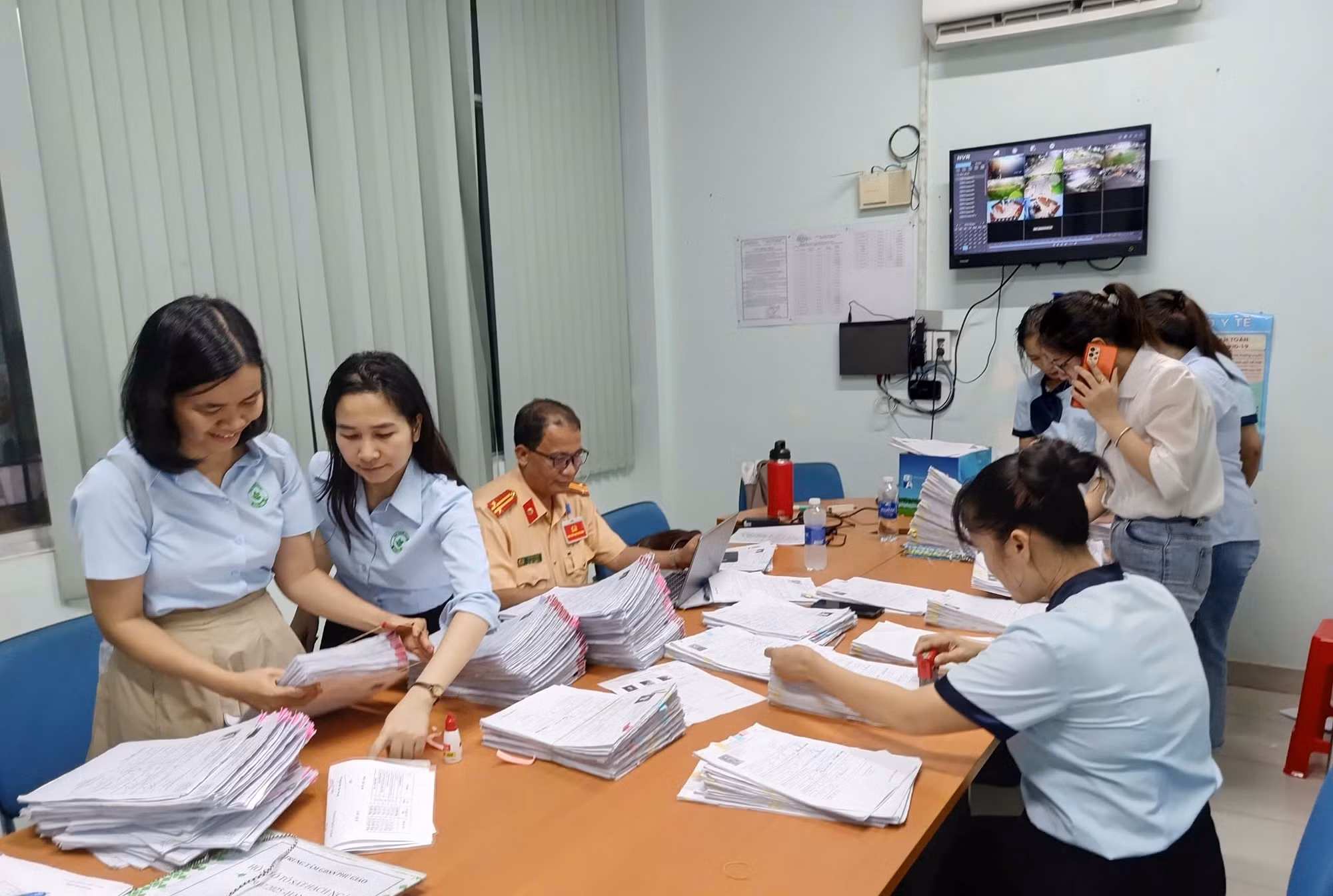 Tại sao TP Hồ Chí Minh tổ chức thi sát hạch lái xe tới khuya? -2