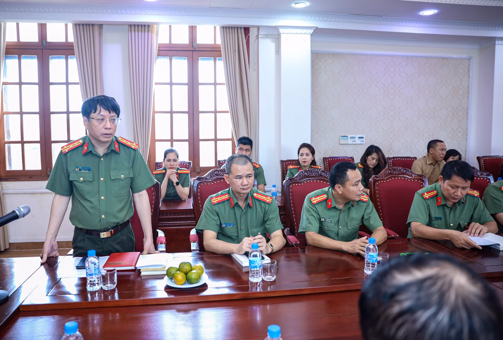 Bộ trưởng Bộ Thông tin và Truyền thông Nguyễn Mạnh Hùng thăm, chúc mừng Báo CAND -0