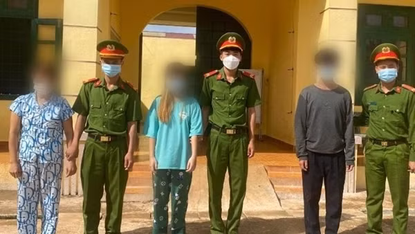 Lên Hà Nội mua ma túy về Ninh Bình “bỏ mối” ảnh 2