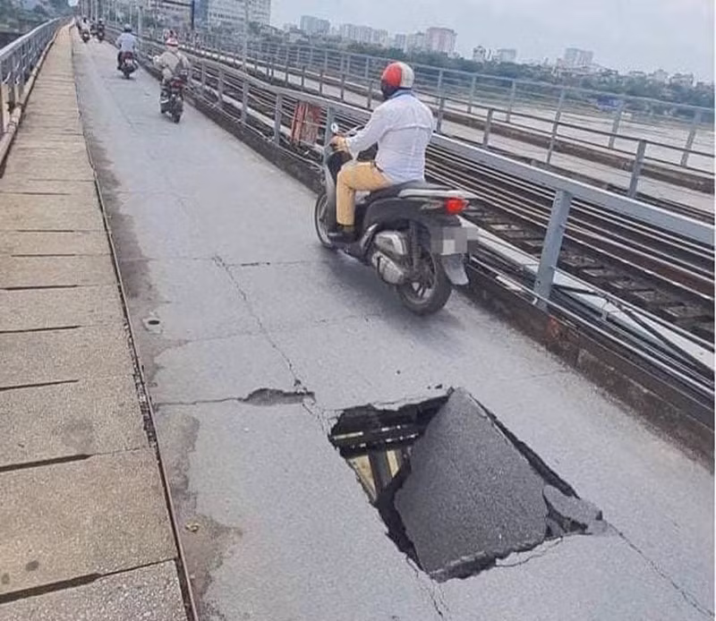 Hà Nội thành lập tổ chuyên gia cùng Pháp nghiên cứu cải tạo cầu Long Biên -0