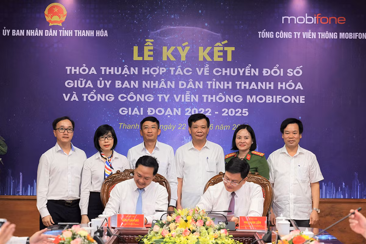 MobiFone ký kết thỏa thuận hợp tác chuyển đổi số &nbsp;với UBND tỉnh Thanh Hóa -0