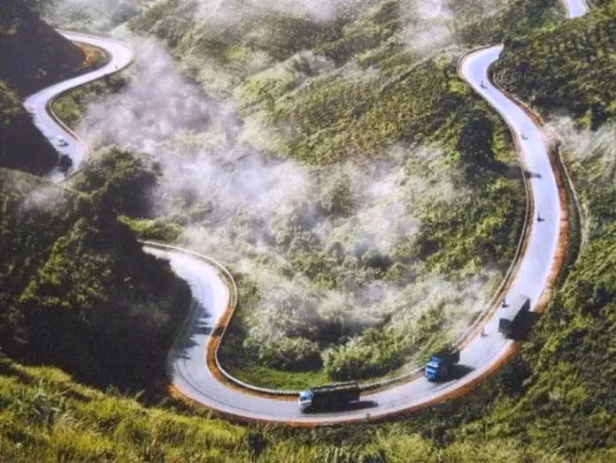 Nghệ thuật đưa địa danh vào thơ -0