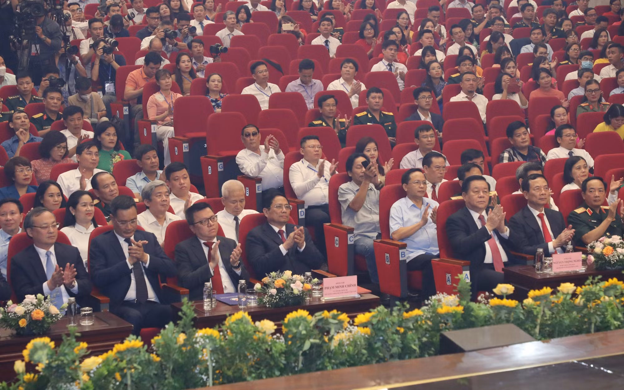 Báo chí lan tỏa niềm tin, truyền cảm hứng, thắp sáng những điều tốt đẹp -0