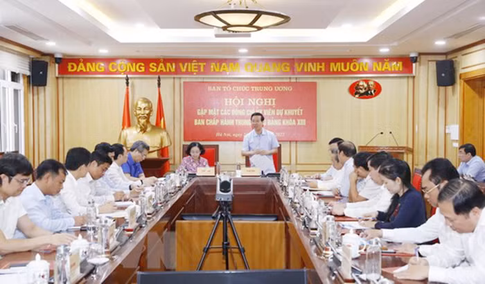 Gặp mặt các Ủy viên dự khuyết BCH Trung ương Đảng khóa XIII -0