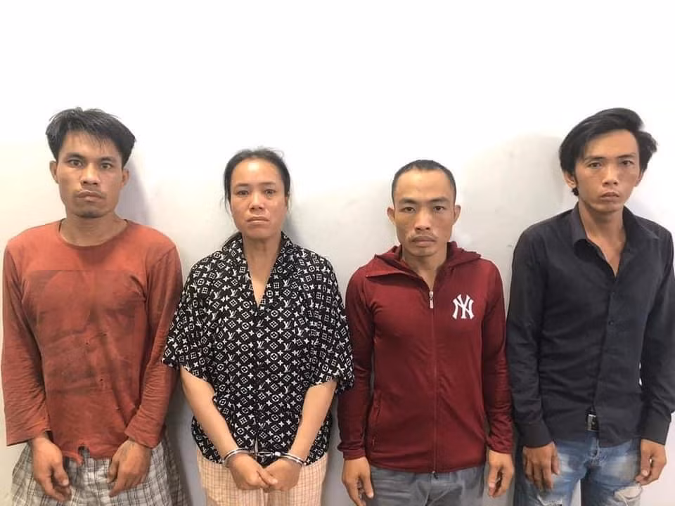 Băng trộm chuyên đột nhập các khu nhà trọ sa lưới -0