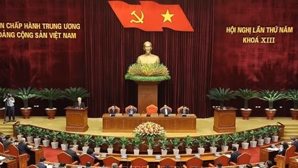 Kỳ lạ chuyện “nhảy dù” chiếm nhà của người khác ở Đà Lạt ảnh 2