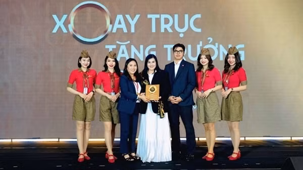 Forbes vinh danh Vietjet trong Top 50 Công ty niêm yết tốt nhất Việt Nam 2025